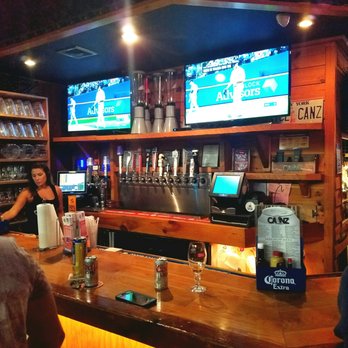 Canz - Sports Bars Near Me - Westbury, New York