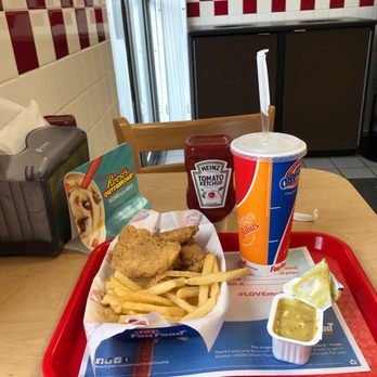 Dairy Queen Grill & Chill - 4 piece chicken strip basket with honey mustard - Ice Cream & Frozen Yogurt Near Me - Union, New Jersey Dairy Queen Grill & Chill - 4 piece chicken strip basket with honey mustard - Ice Cream & Frozen Yogurt Near Me - Union, New Jersey