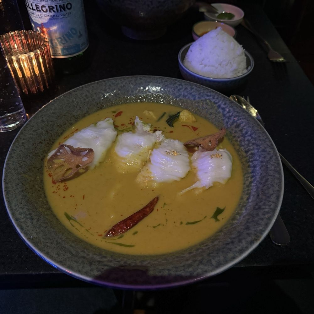 Valla Table - Crab Dumpling Curry with rice - Thai Near Me - New York, New York Valla Table - Crab Dumpling Curry with rice - Thai Near Me - New York, New York