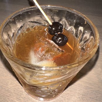 Caló Kitchen + Tequila - Tequila Old Fashion - Cocktail Bars Near Me - Costa Mesa, California Caló Kitchen + Tequila - Tequila Old Fashion - Cocktail Bars Near Me - Costa Mesa, California