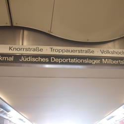 Mahnmal Für Das Judenlager Milbertshofen - Wegweisung vom U-Bahnhof Am Hart