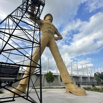 Golden Driller - Parks Near Me - Tulsa, Oklahoma