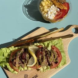 Tuscan Tuna Toast and Mango Tango