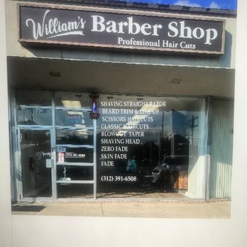 William's Barber Shop - Looking from outside - Barbers Near Me - Park Ridge, Illinois William's Barber Shop - Looking from outside - Barbers Near Me - Park Ridge, Illinois