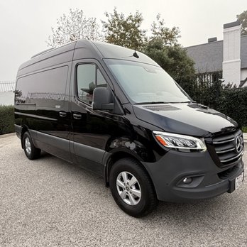 Sprinter Vans 2 U - Mercedes Sprinter van. Super clean and luxurious! We felt so fancy!! - Trailer Rental Near Me - Escondido, California