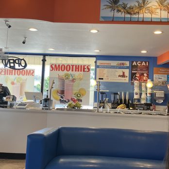 Yogurt Lounge III - Front counter - Ice Cream & Frozen Yogurt Near Me - Escondido, California Yogurt Lounge III - Front counter - Ice Cream & Frozen Yogurt Near Me - Escondido, California