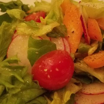 The Capital Grille - Field green salad - Steakhouses Near Me - Mclean, Virginia The Capital Grille - Field green salad - Steakhouses Near Me - Mclean, Virginia