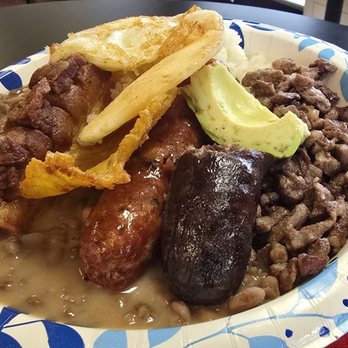 La Urraca - Bandeja Paisa - Mexican Near Me - Albuquerque, New Mexico