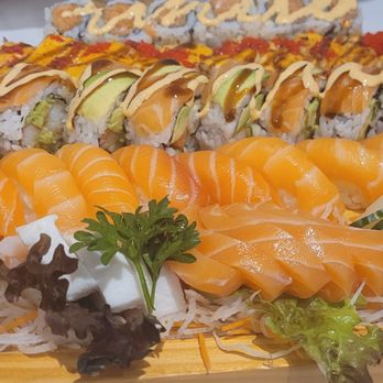Ren Sushi - Sushi Bars Near Me - Richmond Hill, Ontario Ren Sushi - Sushi Bars Near Me - Richmond Hill, Ontario