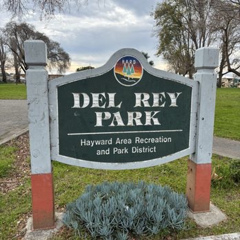 Del Rey Park - Signage - Parks Near Me - San Lorenzo, California Del Rey Park - Signage - Parks Near Me - San Lorenzo, California