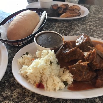 Channy Pan y Comida Guatemalteca - Carne Guisada the best - Latin American Near Me - Hawthorne, California