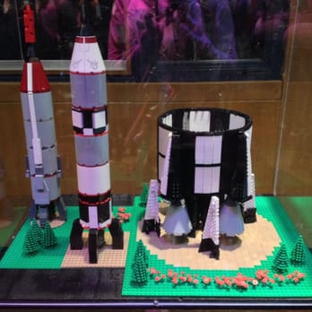 Queens Theatre - Rocket ships in Queens Lego Model - Performing Arts Near Me - Corona, New York