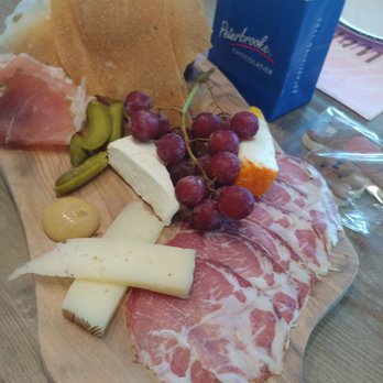Midtown Table - Charcuterie (yum) - Italian Near Me - Jacksonville, Florida Midtown Table - Charcuterie (yum) - Italian Near Me - Jacksonville, Florida