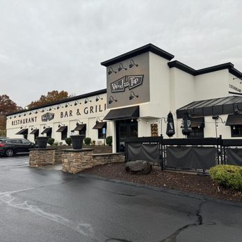 Wood n Tap - Outside of the meanie place - American Near Me - Vernon, Connecticut