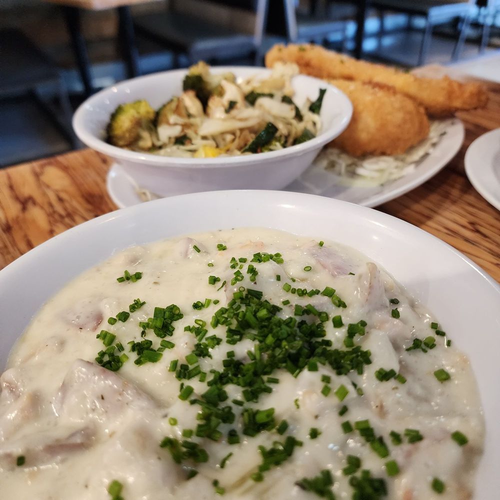 Slapfish - Fish and chips and bowl of clam chowder - Seafood Near Me - Albuquerque, New Mexico