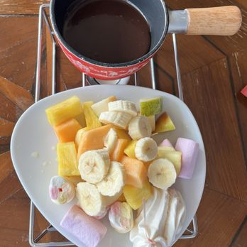 FONDUE HOUSE DU PONT - Milk chocolate fondue - super yummy ;) - Swiss Food Near Me - Luzern, LU FONDUE HOUSE DU PONT - Milk chocolate fondue - super yummy ;) - Swiss Food Near Me - Luzern, LU