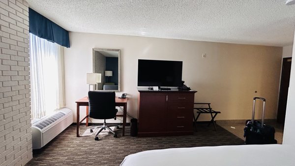 Drury Inn & Suites Nashville Airport by null