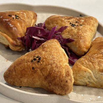 Dolan's - Samsa - Asian Fusion Near Me - Alhambra, California