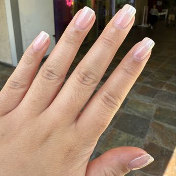 The Nail Room - Natural nails - Gel Polish - Ombré Chrome - Nail Salons Near Me - Los Angeles, California