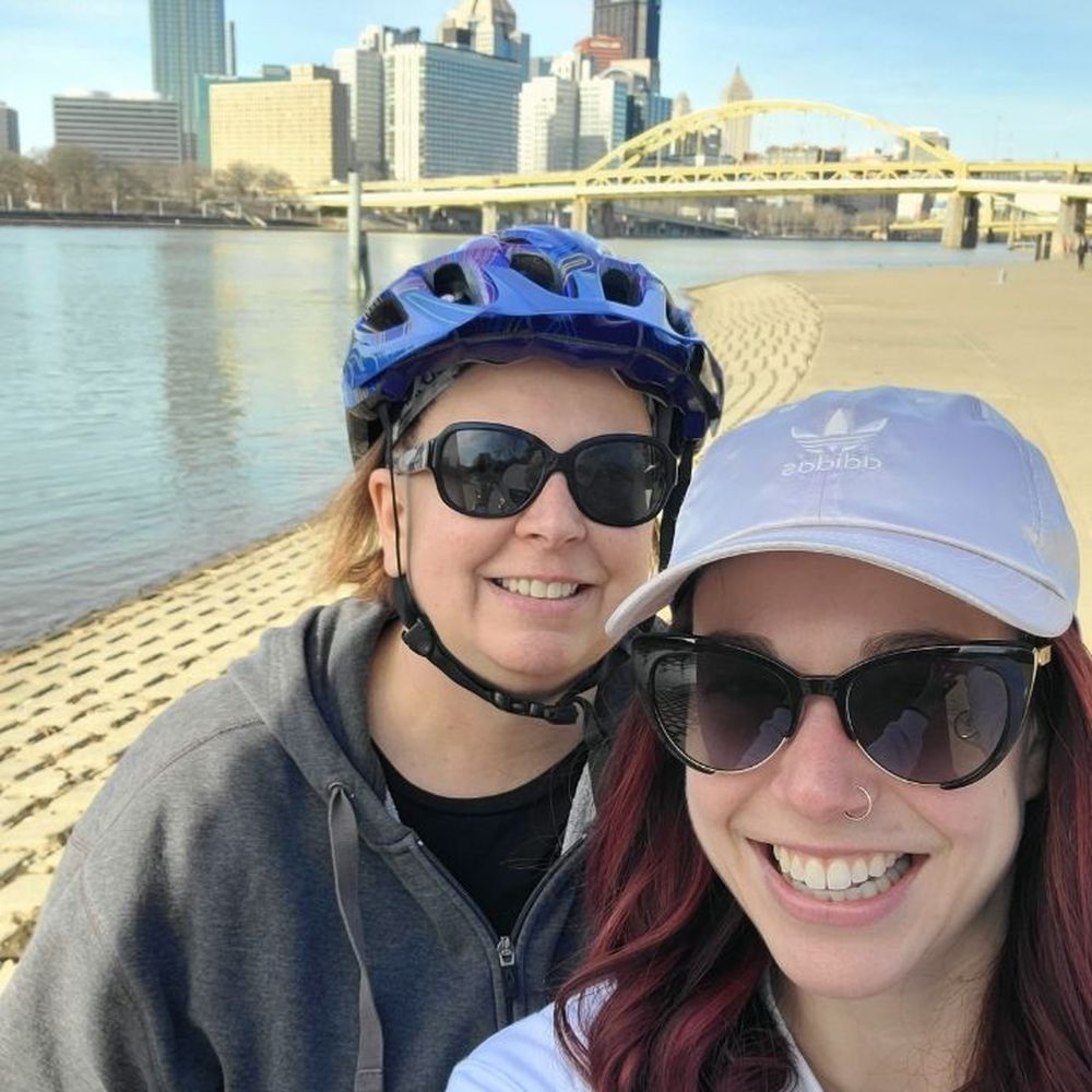 Bike ride through the Riverfront park Bike ride through the Riverfront park