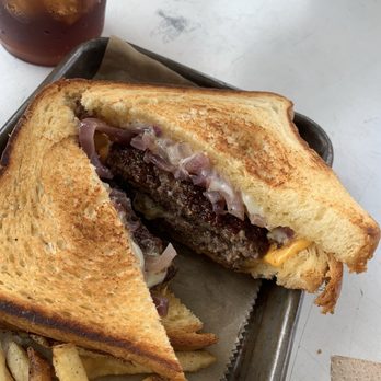 Big Buns - Burgers Near Me - Vienna, Virginia