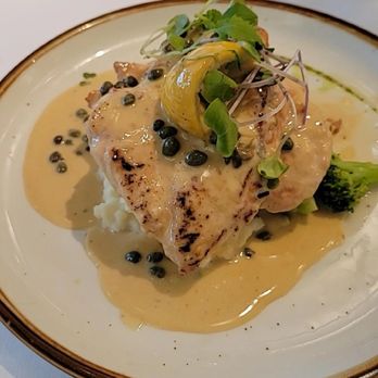 Bernardin's Restaurant At Ratcliffe - New American Near Me - Charlotte, North Carolina