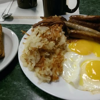 Two Brothers - $8 for all this. - Diners Near Me - Milwaukee, Wisconsin Two Brothers - $8 for all this. - Diners Near Me - Milwaukee, Wisconsin