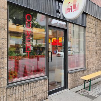Cafe Cadence - Front of the cafe - Bakeries Near Me - Montreal, Quebec Cafe Cadence - Front of the cafe - Bakeries Near Me - Montreal, Quebec