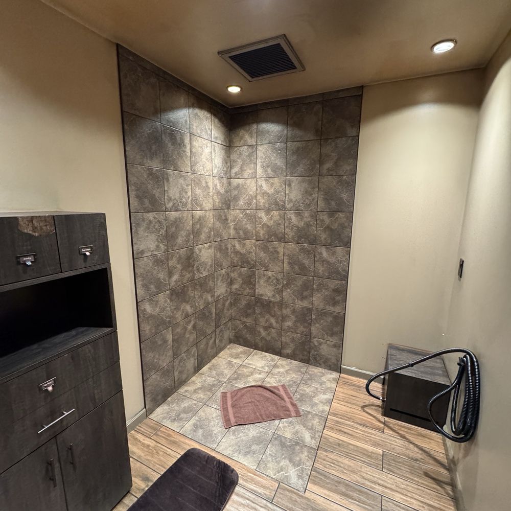 Tan room Tan room