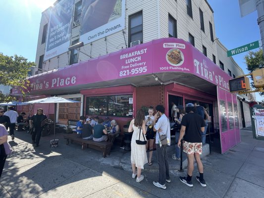 Tina's Place by null