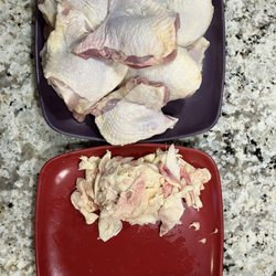 Giant Food Stores - Excess skin and fat removed from chicken thighs.