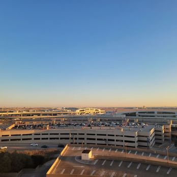 Hyatt Regency - Hotels Near Me - Dallas, Texas