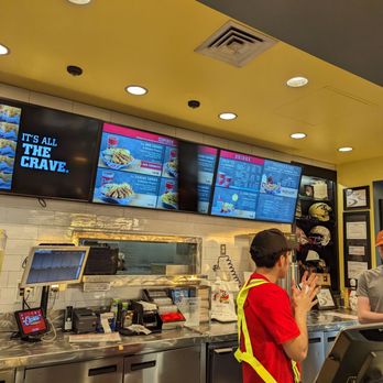 Raising Cane's Chicken Fingers - Fast Food Near Me - Plano, Texas