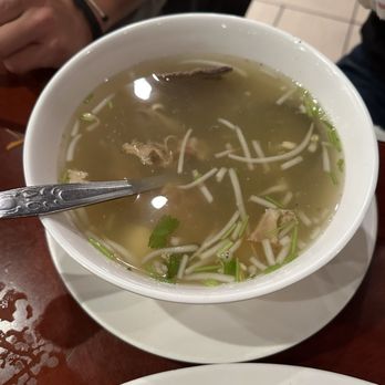 Sun Wah Bar-B-Que - Duck soup - Barbeque Near Me - Chicago, Illinois Sun Wah Bar-B-Que - Duck soup - Barbeque Near Me - Chicago, Illinois