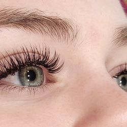 Biva Beauty Therapy - Eyelash extension