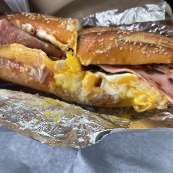Sandwich Express - The Hungryman - Delis Near Me - Plainview, New York
