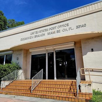 US Post Office - Entrance - Post Offices Near Me - Miami Beach, Florida
