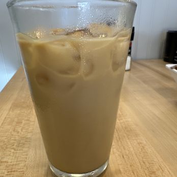 Egg Posh - Iced Vanilla Latte with Oatmilk - Breakfast & Brunch Near Me - Frisco, Texas Egg Posh - Iced Vanilla Latte with Oatmilk - Breakfast & Brunch Near Me - Frisco, Texas