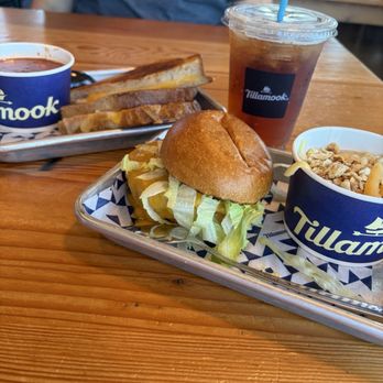 Tillamook Creamery - Grilled cheese + tomato soup & burger + Mac and cheese - Cheese Shops Near Me - Tillamook, Oregon