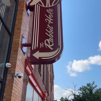 Hometowne Pizza - Hometowne Sign - Pizza Near Me - Minneapolis, Minnesota Hometowne Pizza - Hometowne Sign - Pizza Near Me - Minneapolis, Minnesota
