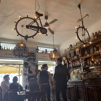Mag Cafè - Bar area - Cafes Near Me - Milan, Michigan