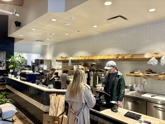 Leven Supply by null