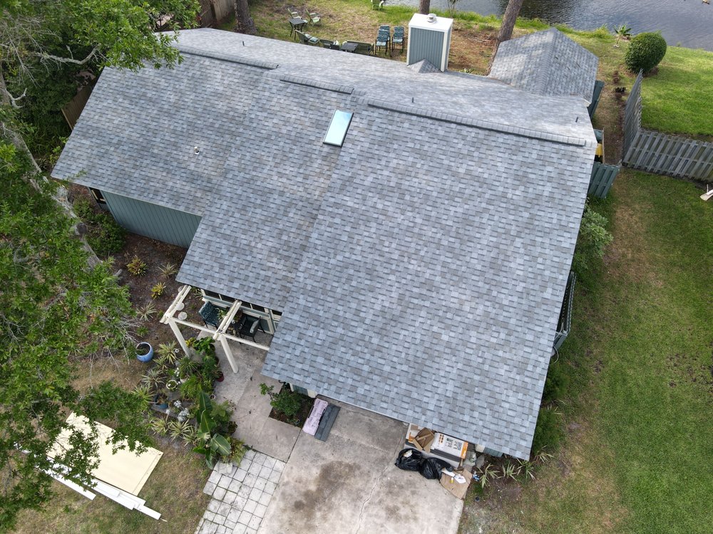 Slide of Lighthouse Roofing