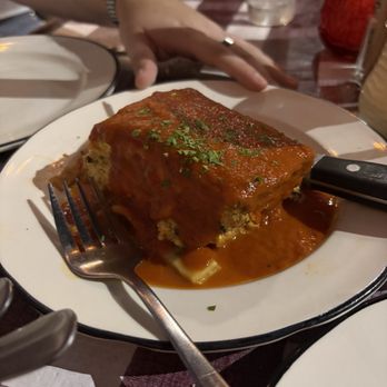 Club Lucky - Lasagna - Italian Near Me - Chicago, Illinois Club Lucky - Lasagna - Italian Near Me - Chicago, Illinois