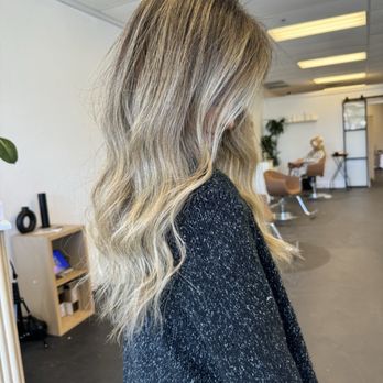 Modern Mane & Co - Love my golden balayage - Hair Extensions Near Me - Roseville, California Modern Mane & Co - Love my golden balayage - Hair Extensions Near Me - Roseville, California