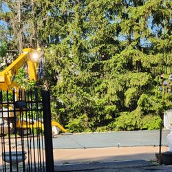 Enriquez Tree Service