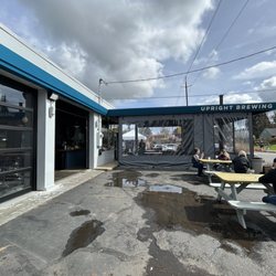 Upright Brewing