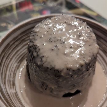 Le Botaniste - Brownie w Cashew Cream! - Vegan Near Me - New York, New York Le Botaniste - Brownie w Cashew Cream! - Vegan Near Me - New York, New York