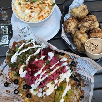 L'Gros Luxe Plateau - Breakfast & Brunch Near Me - Montreal, Quebec
