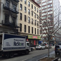 Habitat for Humanity NYC ReStore - ReStore Truck making a pickup at Murray & Broadway in FiDi